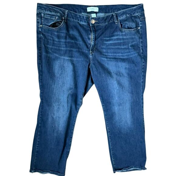 LANE BRYANT Womens 26S Short Medium Wash Mid Rise Super Stretch Bootcut Jeans - Picture 2 of 9